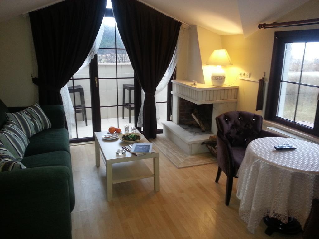 Velena Hotel Ağva Buitenkant foto