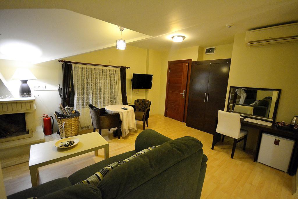 Velena Hotel Ağva Buitenkant foto