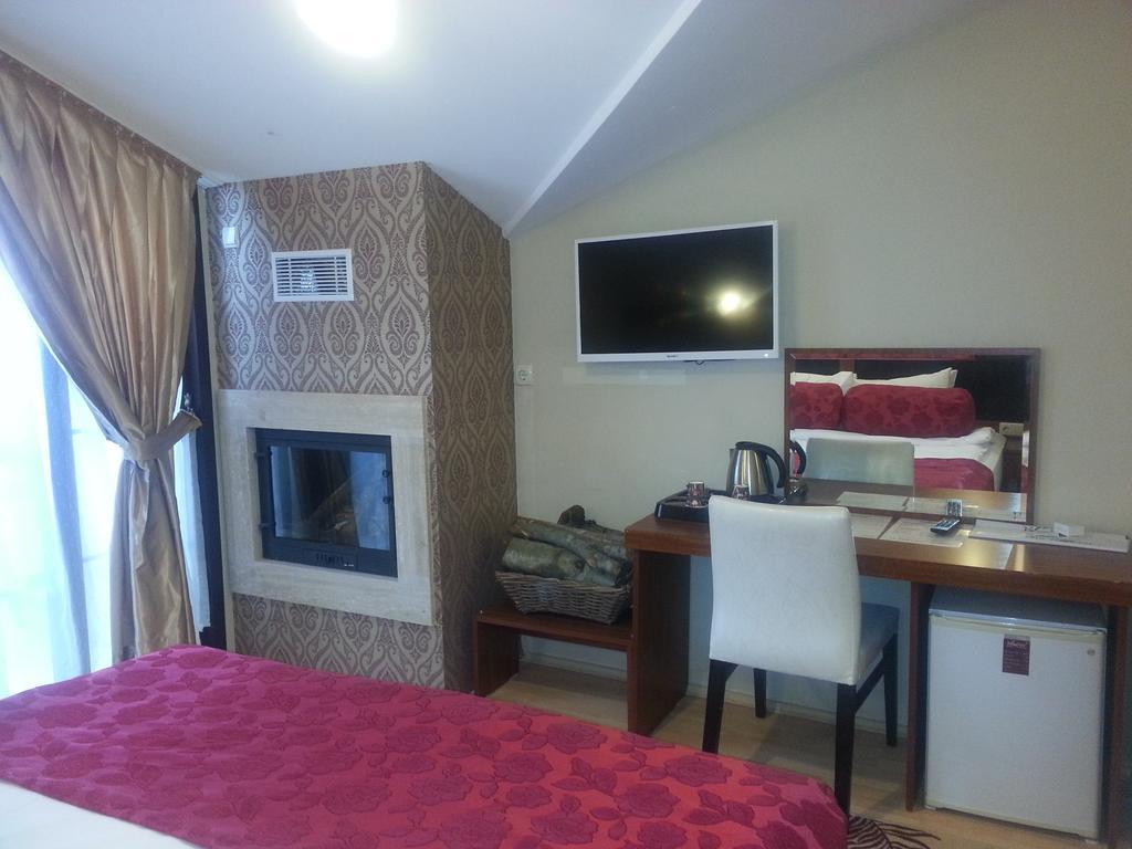 Velena Hotel Ağva Buitenkant foto