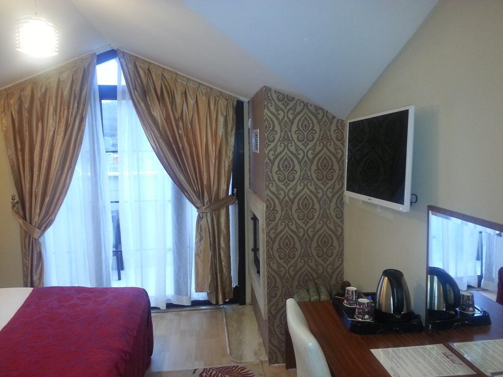 Velena Hotel Ağva Buitenkant foto