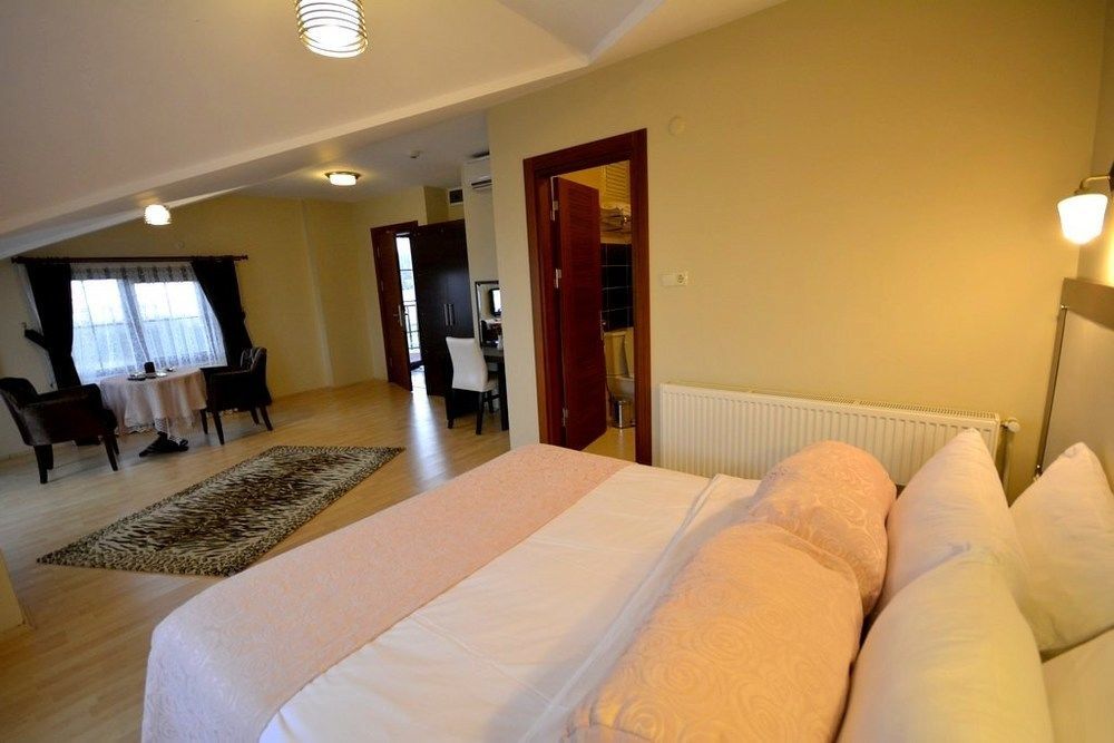 Velena Hotel Ağva Buitenkant foto