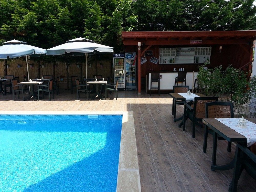 Velena Hotel Ağva Buitenkant foto