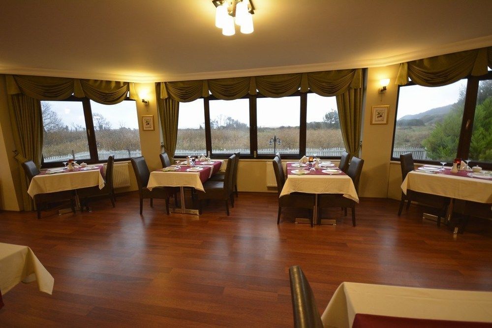 Velena Hotel Ağva Buitenkant foto